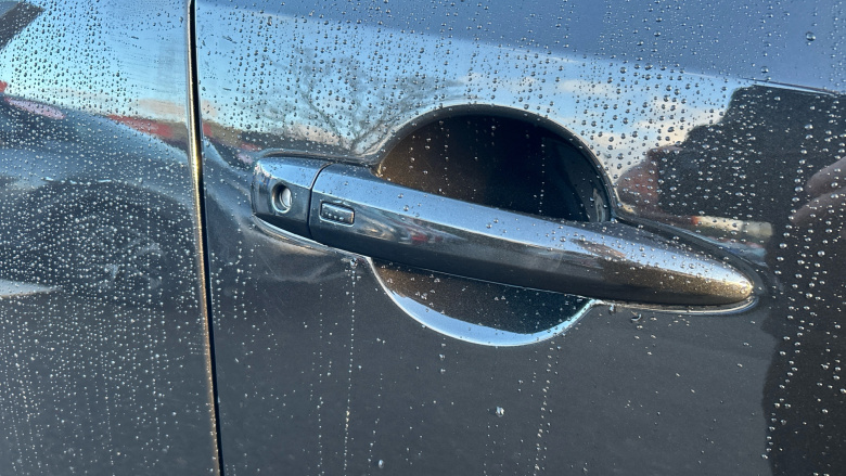 Nissan Qashqai 1.3 DiG-T MH N-Connecta 5dr Petrol Hatchback